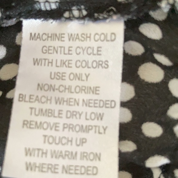 Career blouse, darling polka dot top with elastic waist, cute bow tie at neck, M - Picture 9 of 9